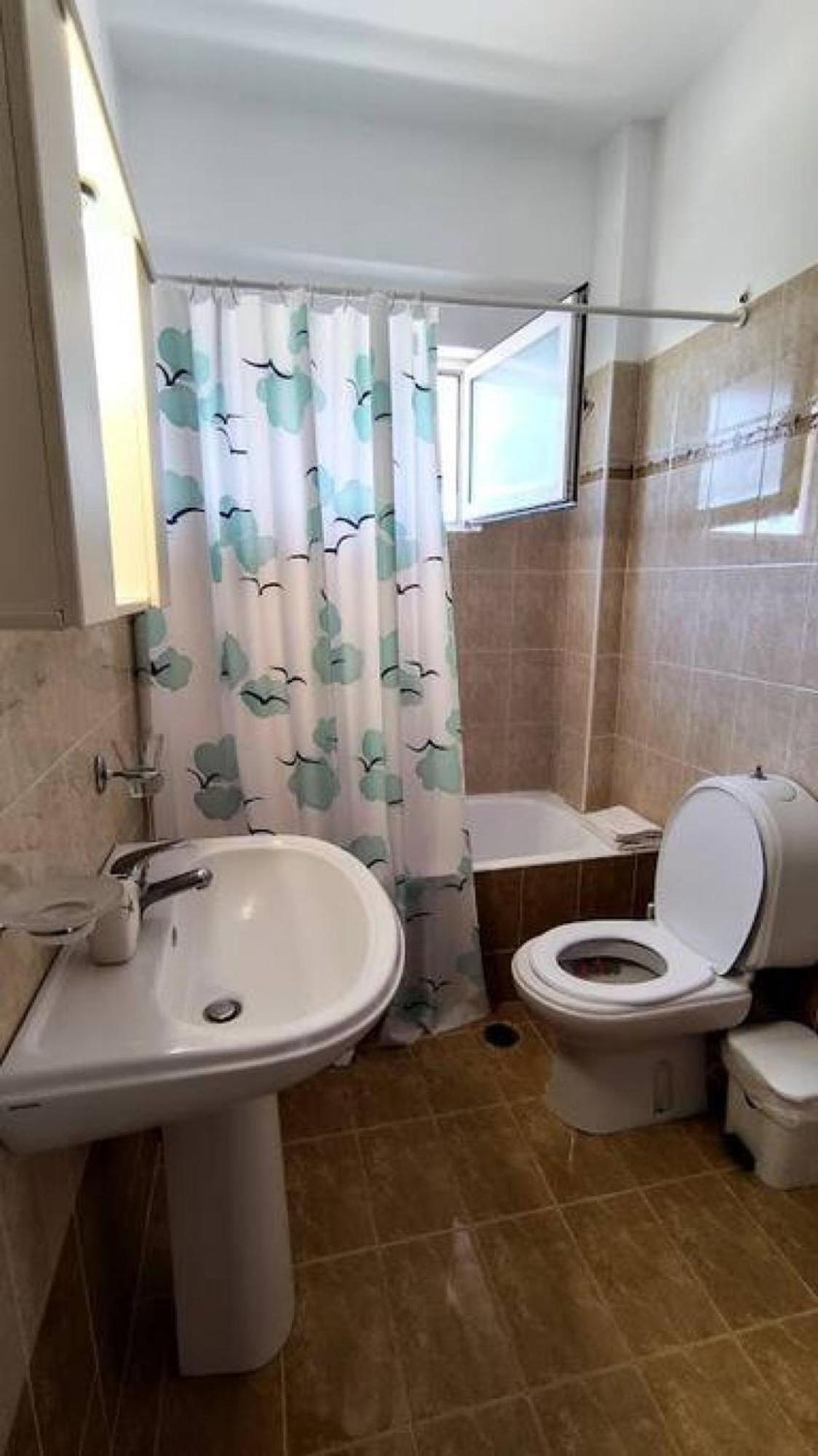Angela'S Apartment With Beautiful Balcony View Agios Konstantinos  Εξωτερικό φωτογραφία